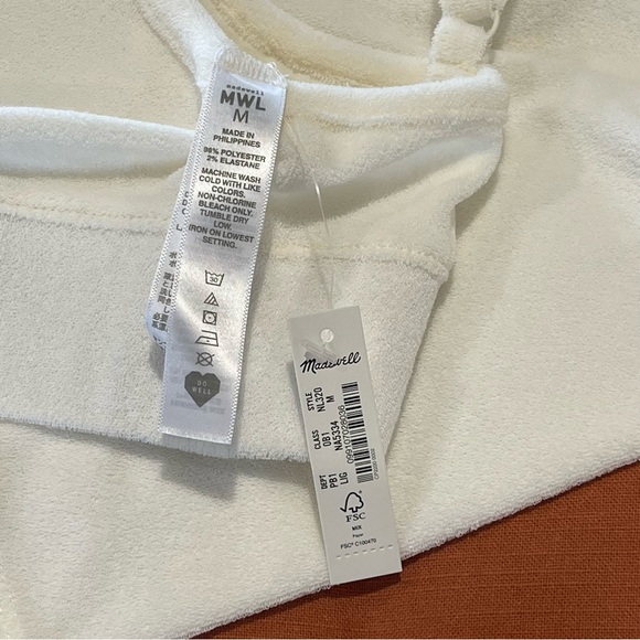 Madewell Towel Terry Scoopneck Bralette and Biker Shorts - Picture 13 of 14